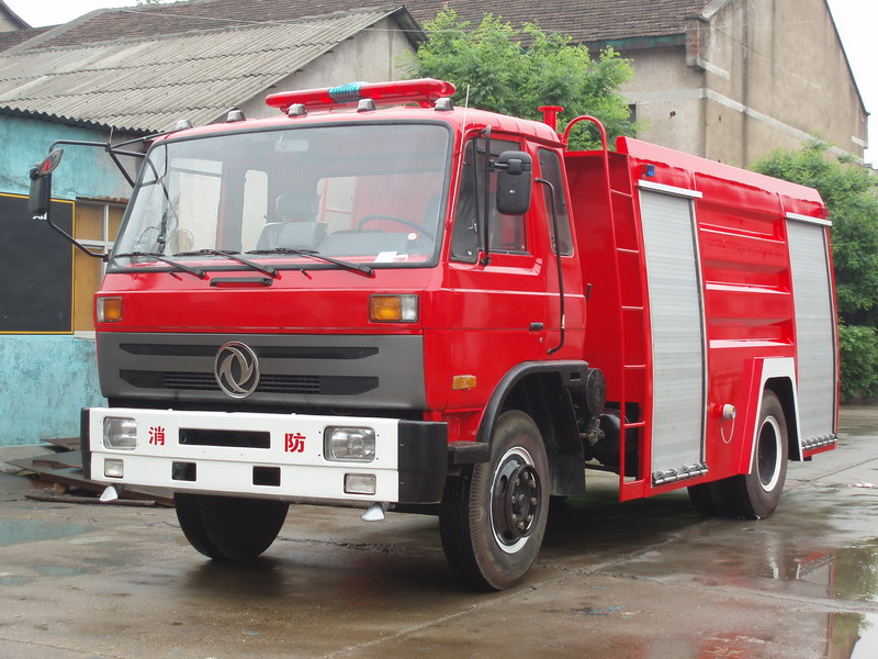 東風(fēng)145水罐消防車(chē)(5-6噸)